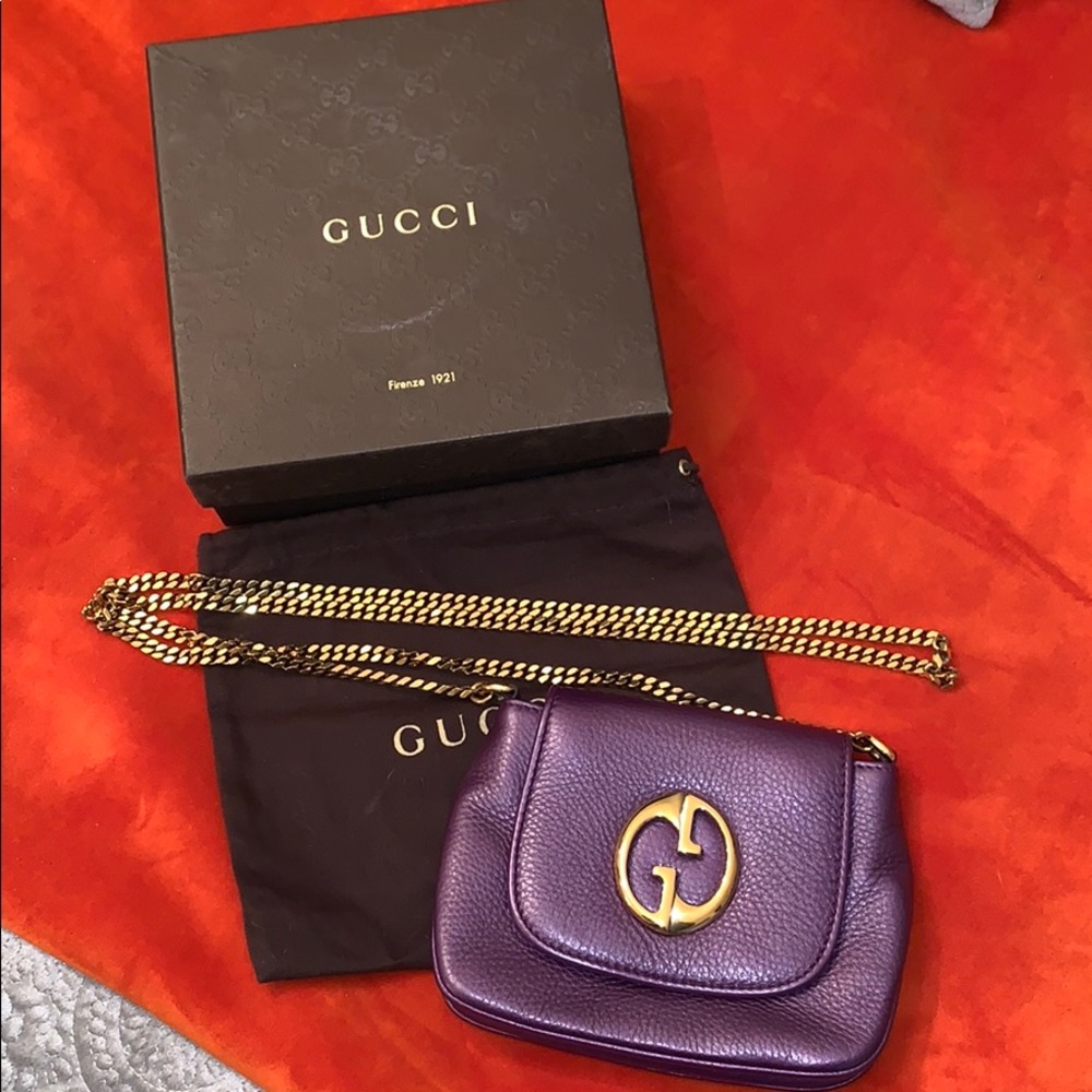 Gucci purple metallic cross body/shoulder bag